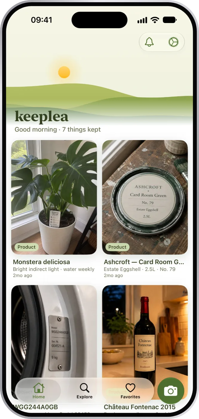 Keeplea's home screen, holding a monstera, a tin of green paint, a washing machine's rating plate and a bottle of wine, each labelled with what it is